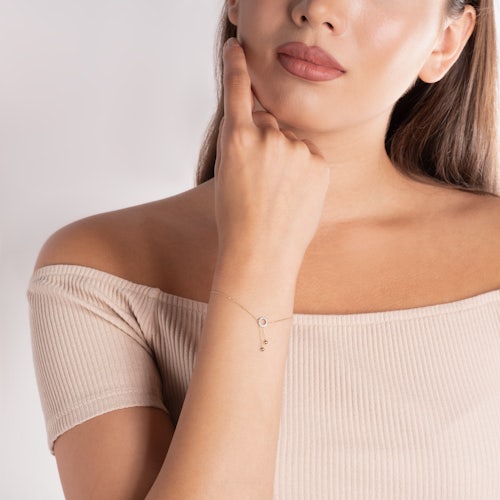 Bransoletka koło Savicki: złota, diamenty